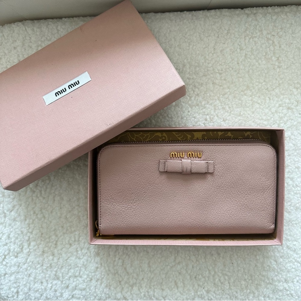 Miu Miu Blush Pink Leather Wallet with Bow